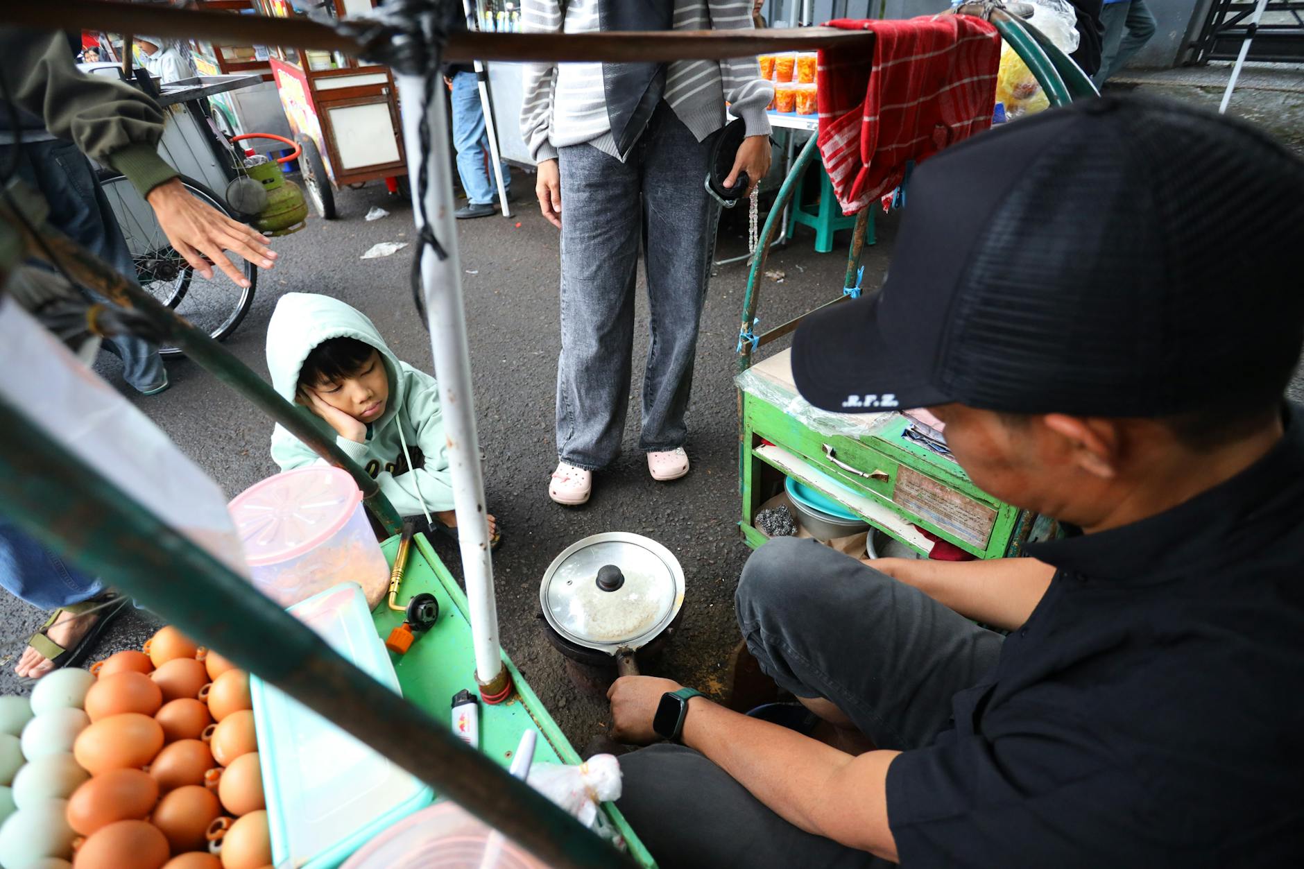 Hipnoterapi untuk anak susah makan, mengatasi tantrum & kecanduan gadget di Jakarta Barat, solusi GTM efektif