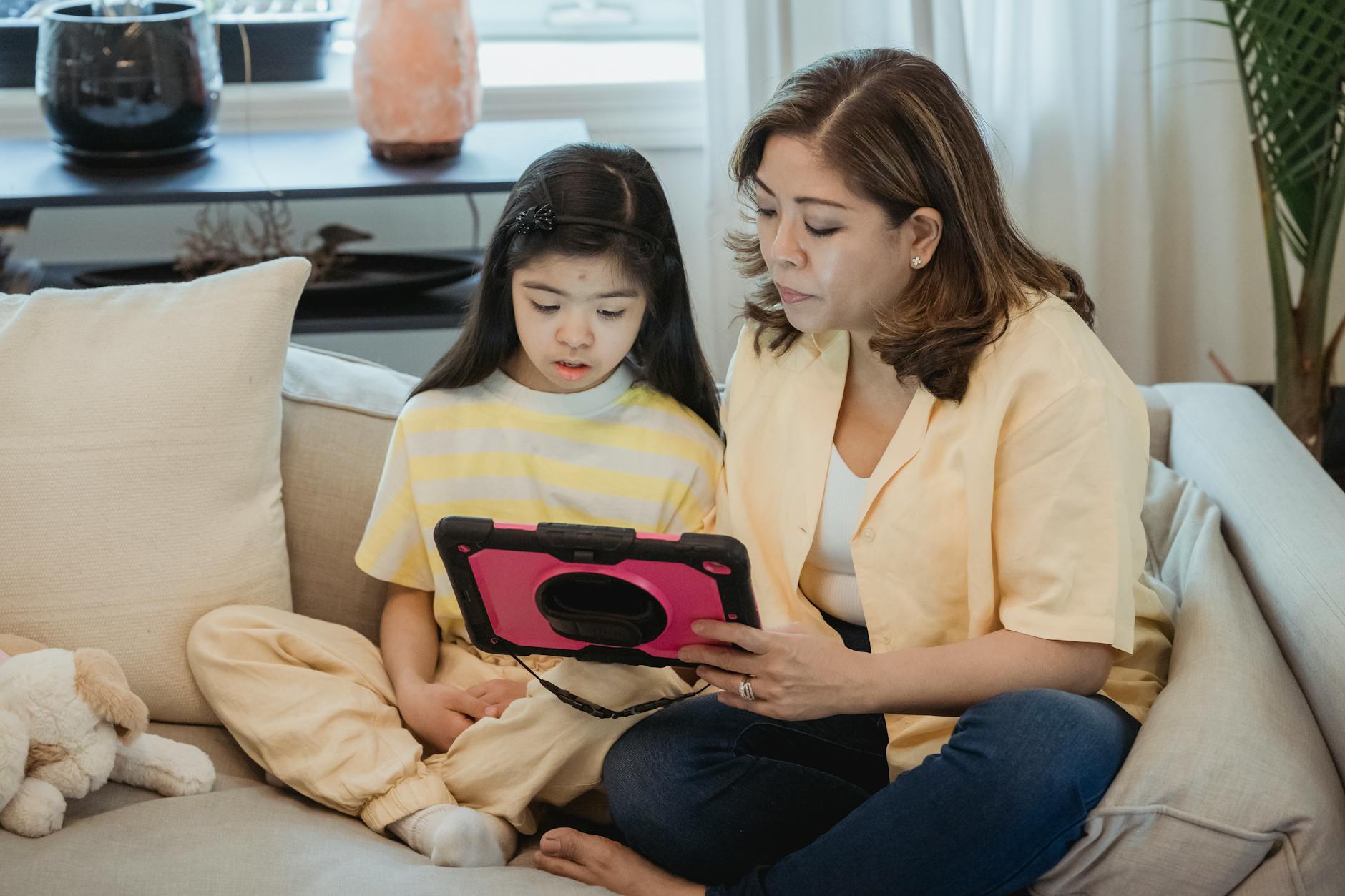 Hipnoterapi anak susah makan di Banyuwangi bantu atasi tantrum dan kecanduan gadget dengan teknik GTM